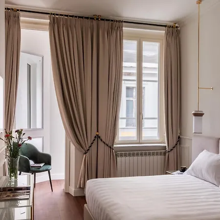 Cavalieri Palace Konukevi 4*