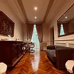 Cavalieri Palace בית הארחה
