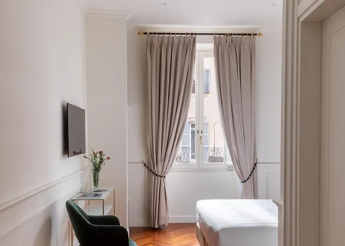 Cavalieri Palace Rzym